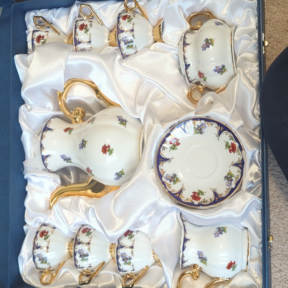 CC&T tea set, brand new in box